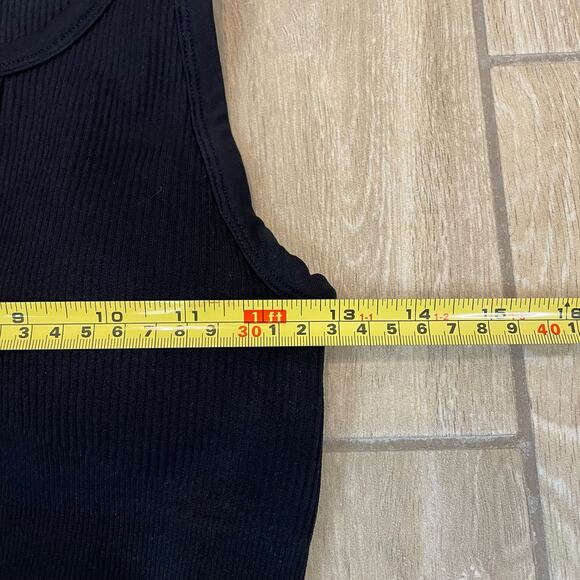 Ribbed Compression Workout Set Black 2 Piece Size Small Worn Twice | Retail $35 - Picture 4 of 9